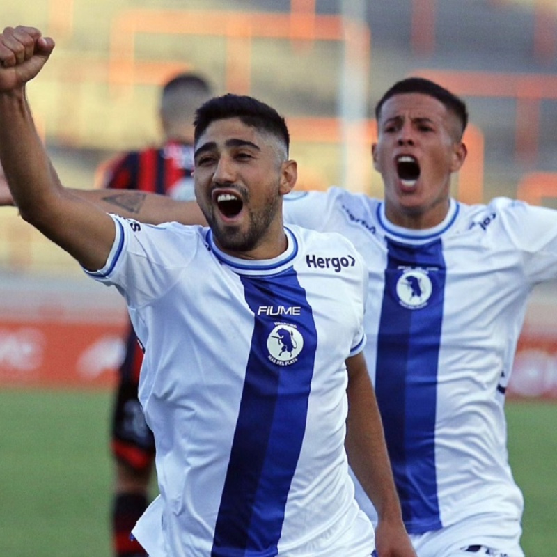 Camiseta Titular Alvarado MDP