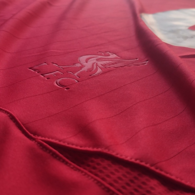 Camiseta Titular Liverpool año 2006